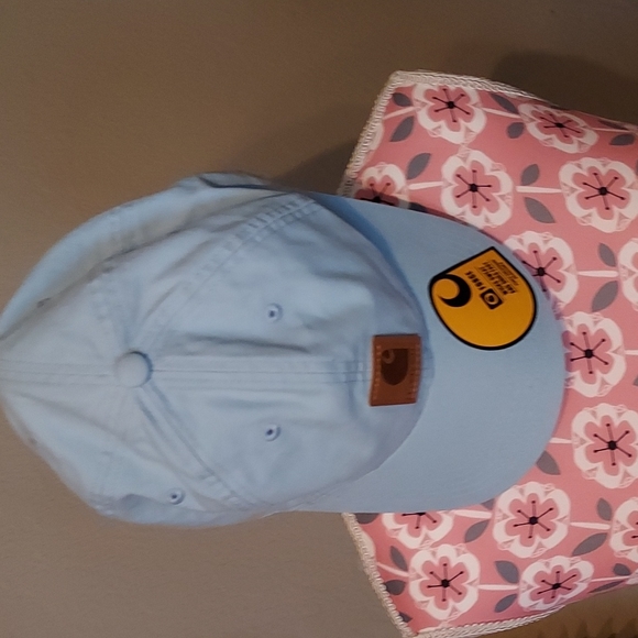 Carhartt Accessories - Brand new unisex Carhartt ball cap..one size